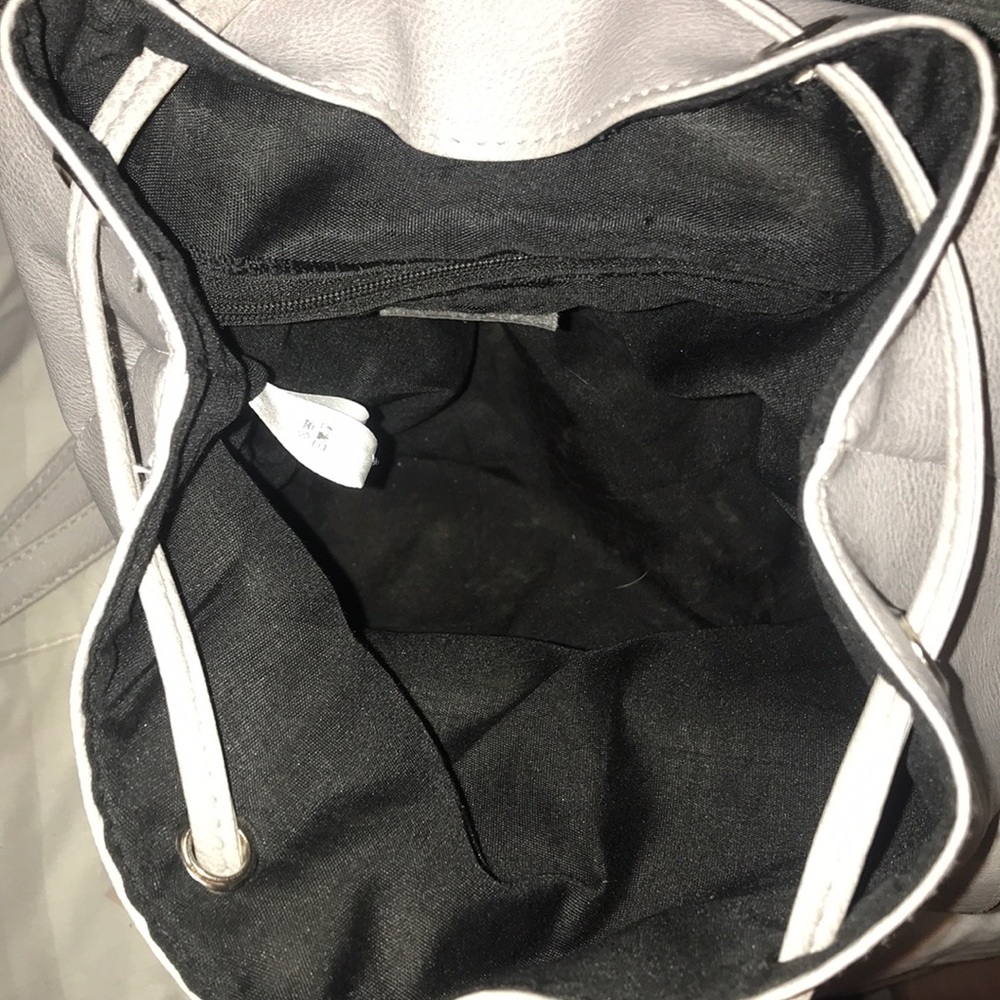 mini back pack - Picture 6 of 7